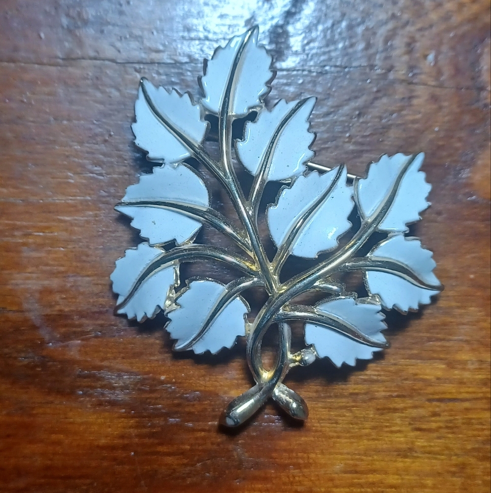 Vintage Trifari white leaf enamel and goldtone brooch Signed Trifari leaf brooch